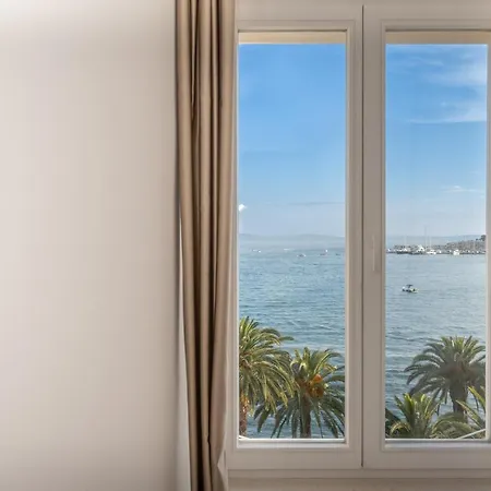 Trecento Boutique 4*