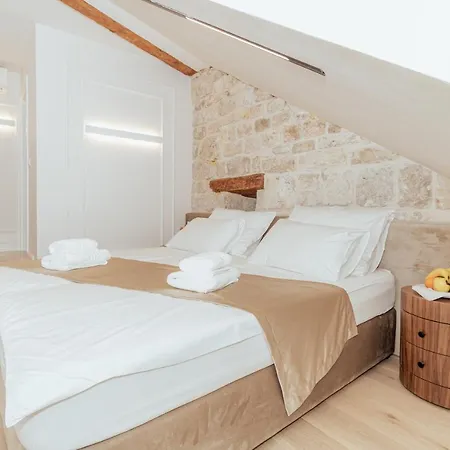 Trecento Boutique 4*