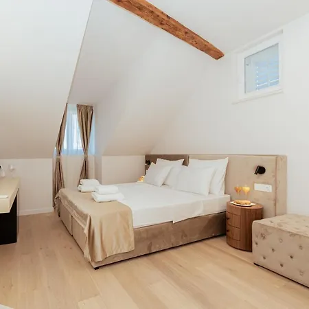 Nocleg ze śniadaniem Trecento Boutique 4*