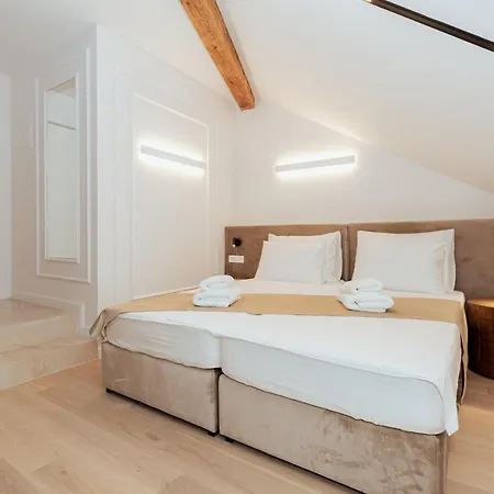Trecento Boutique 4* سبليت
